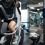 30 minutes de velo elliptique par jour : effort sur vélo elliptique en salle