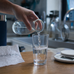 Effet secondaire de boire trop d eau : hyponatrémie, signaux d’alerte